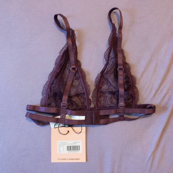 Missguided Lingerie Lace Triangle Caged Detail Bra - Picture 2 of 3